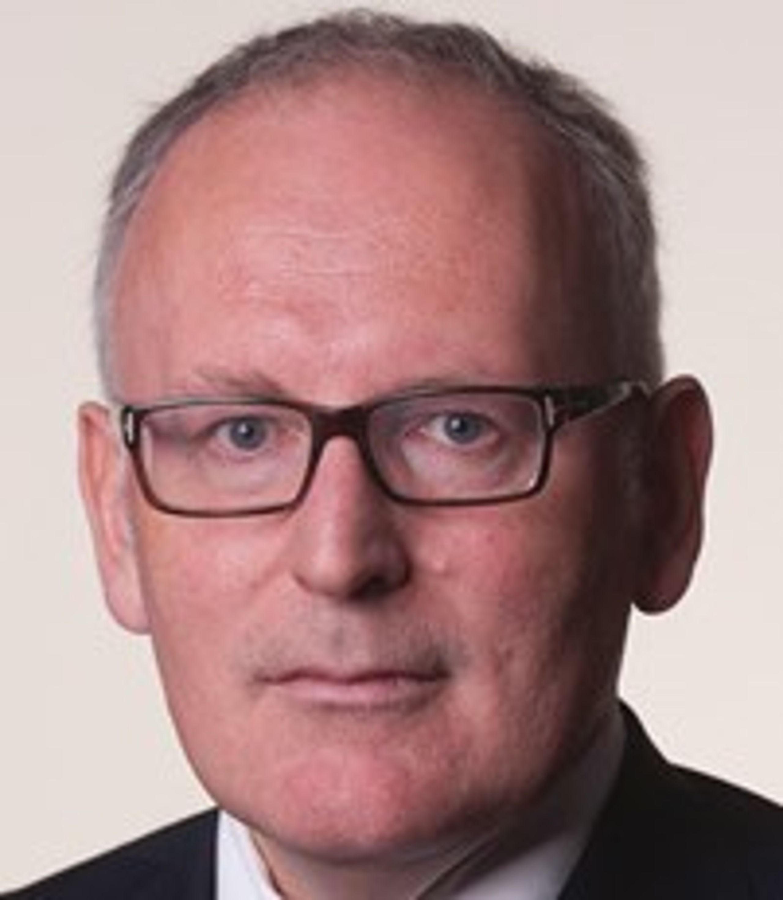 Nederländernas utrikesminister Frans Timmermans är tänkt att bli&nbsp;kommissionsordföranden Jean-Claude Junckers&nbsp;högra hand. Den 7 oktober&nbsp;frågas han ut av EU-parlamentet.