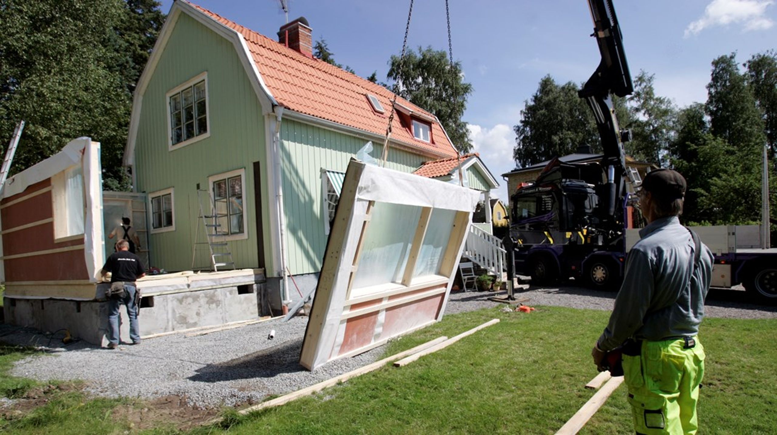 Att ha ett regelverk där människor känner sig trygga med vad man kan göra, att det här är någonting som man kan genomföra, det skulle ju kunna ha ganska stor effekt på antalet rotjobb, säger Anna Broman, Byggföretagen.&nbsp;