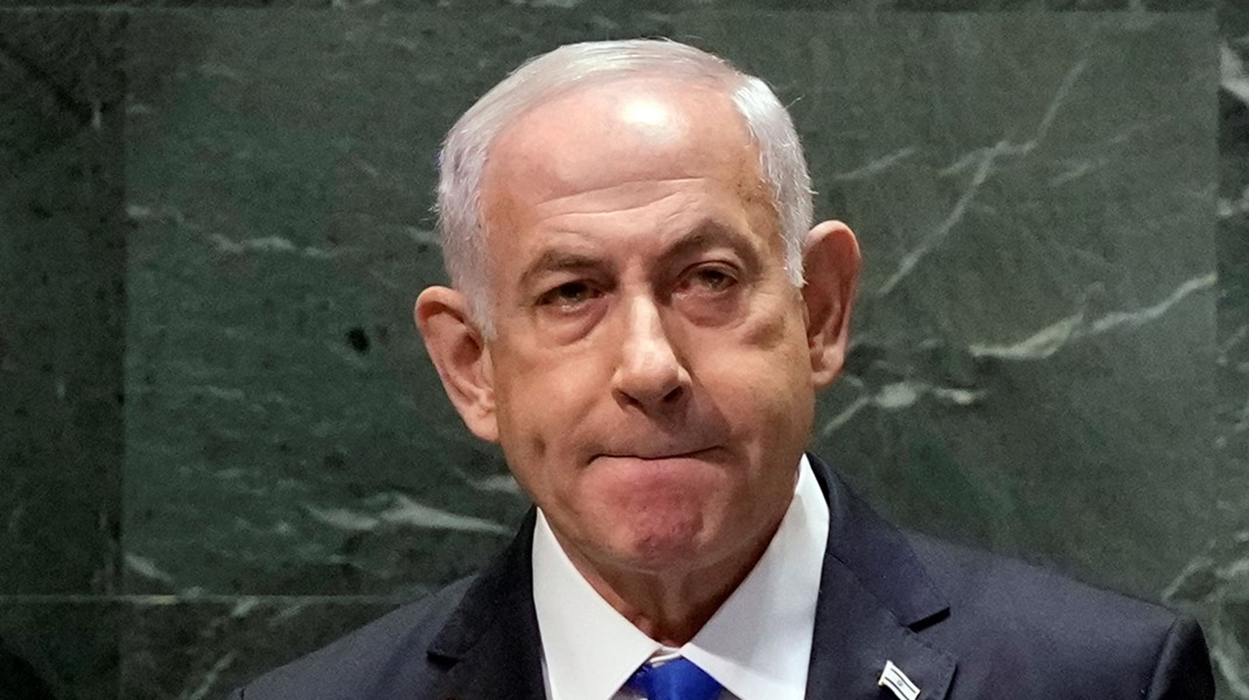 För att vi ska kunna ha en ärlig och verklighetsförankrad debatt måste medierna reflektera den verkliga asymmetrin i konflikten och undvika falsk balans, skriver debattörerna. På bild Israels premiärminister Benjamin Netanyahu.