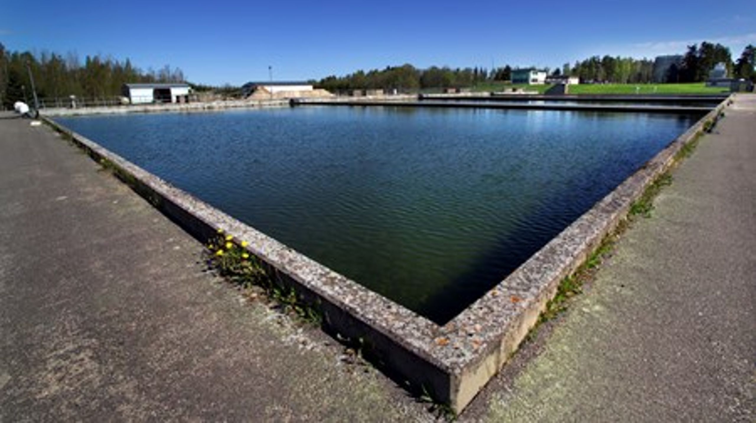 Berggårdens vattenverk i Östergötlands län tar sitt vatten från Ljungsjön och Motala Ström.