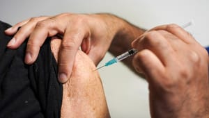 Sverige behöver göra mer för att vaccinera riskgrupper mot influensa